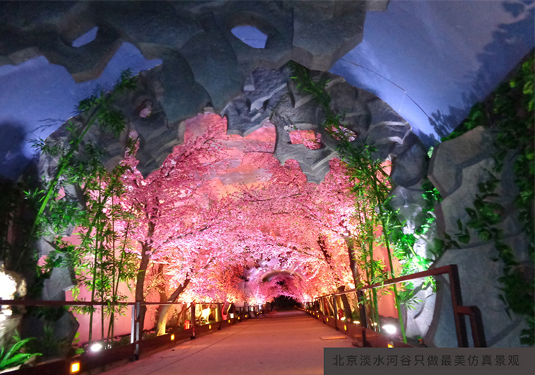 遼寧櫻花樹(shù)仿真樹(shù)農(nóng)場(chǎng)制作案例 櫻花雨仿真樹(shù)超浪漫！