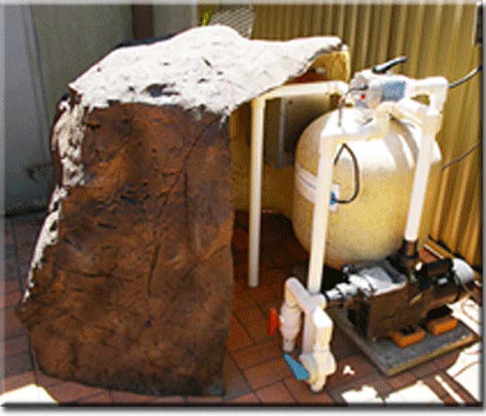 仿石井蓋制作遮擋噴泉凈化設備.jpg 仿石井蓋