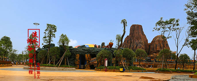 水泥假山.jpg 水泥假山