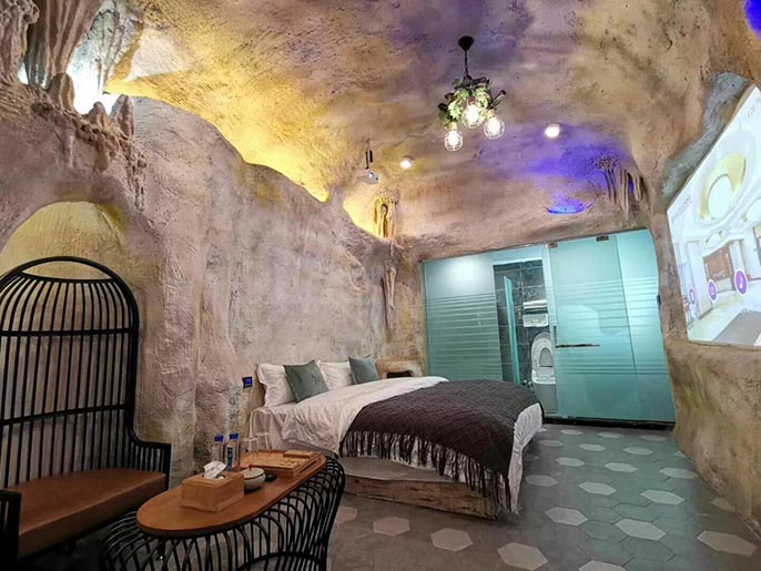 洞穴主題酒店.jpeg 洞穴主題酒店