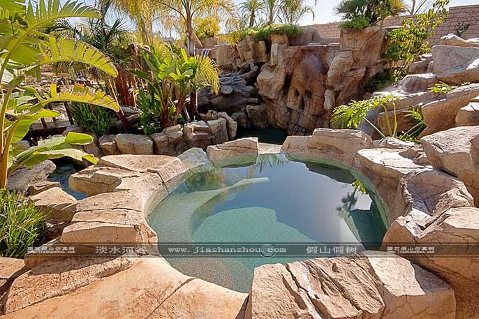 水泥假山.jpg 水泥假山