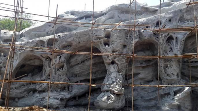 水泥假山.jpg 水泥假山