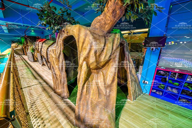 仿真樹洞穴探險游樂項目.jpg 仿真樹洞穴探險游樂項目