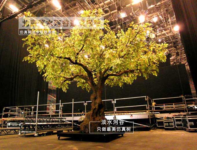 仿真樹榕樹.jpg 仿真樹榕樹