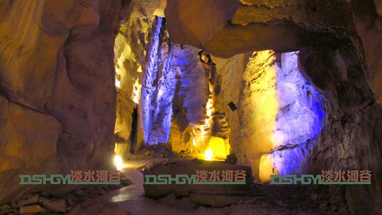 水泥假山價格.jpg 水泥假山價格