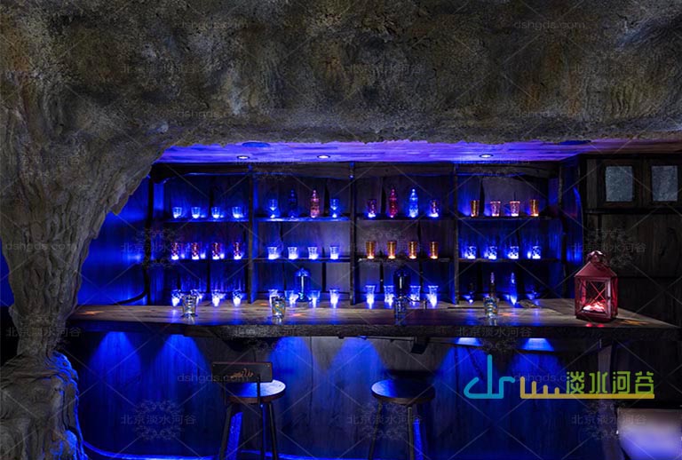 塑石假山.jpg 塑石假山