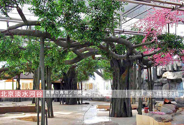 人造樹.jpg 人造樹