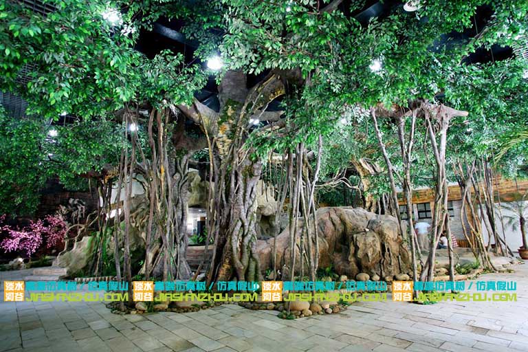 迪士尼仿真樹.jpeg 迪士尼仿真樹.jpeg