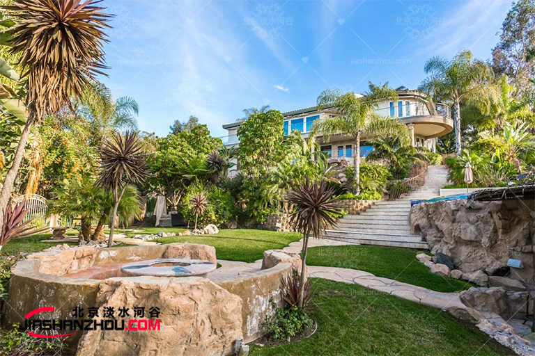 塑石假山.jpg 塑石假山