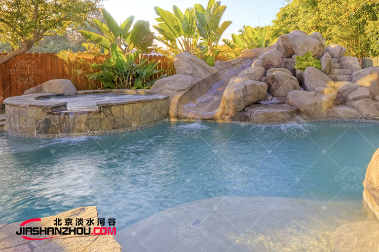 塑石假山.jpg 塑石假山