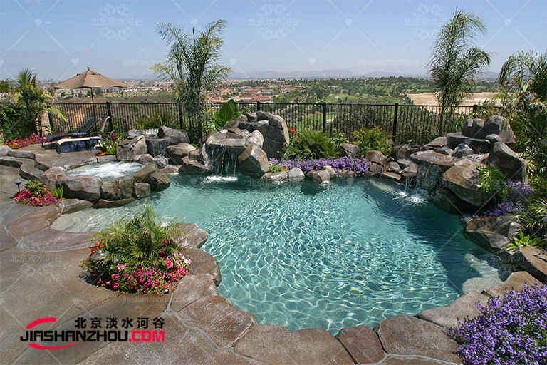 塑石假山.jpg 塑石假山