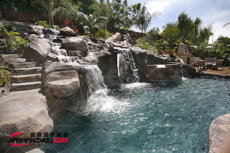 塑石假山.jpg 塑石假山