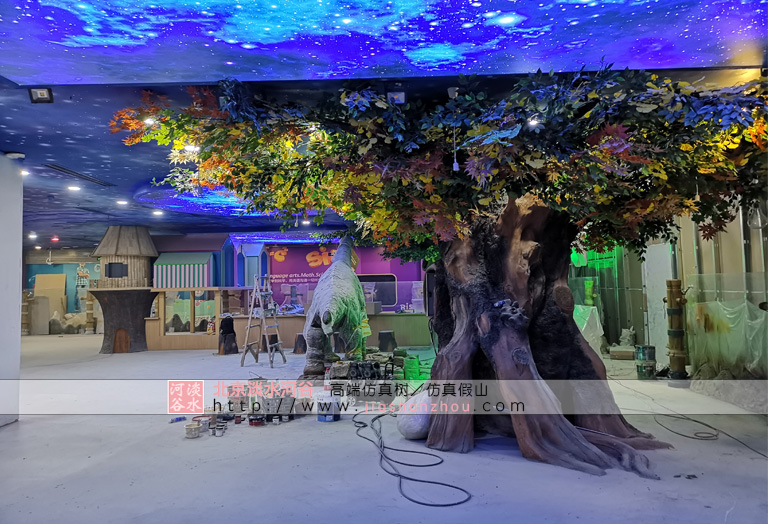 室內(nèi)假樹造型裝飾.jpg 室內(nèi)假樹造型裝飾