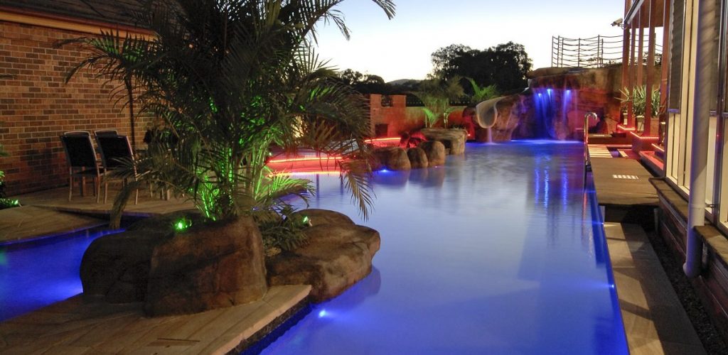 仿真假山技術培訓班.jpg 仿真假山技術培訓班