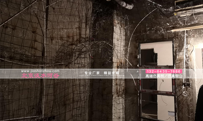 仿真鹽洞酒店.jpg 仿真鹽洞酒店