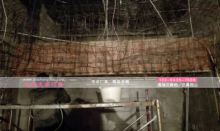 仿真鹽洞酒店.jpg 仿真鹽洞酒店