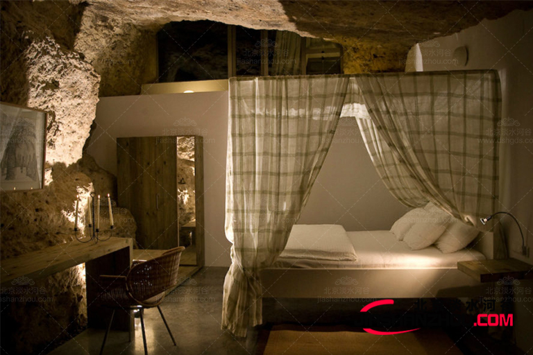 地下礦洞酒店.jpg 地下礦洞酒店