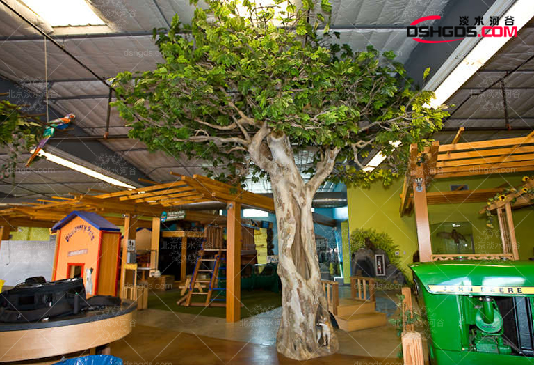 仿真榕樹.jpg 仿真榕樹