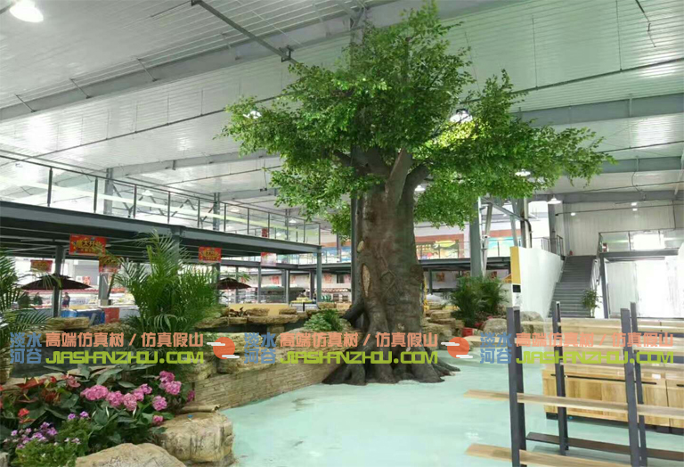 仿真榕樹.jpg 仿真榕樹