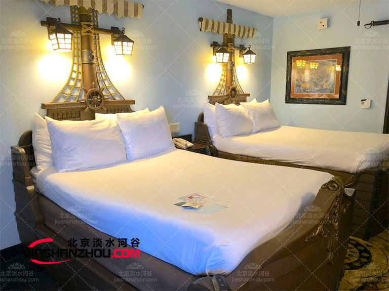 卡通主題酒店雕塑.jpg 卡通主題酒店雕塑