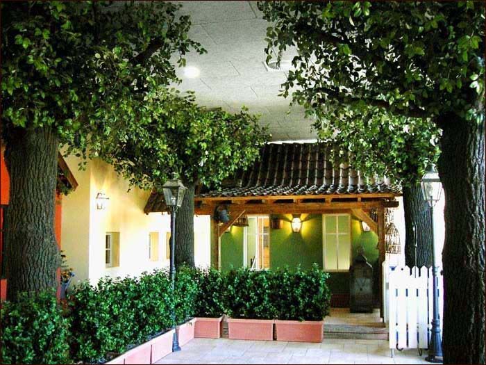 室內仿真樹圖片.jpg 室內仿真樹圖片