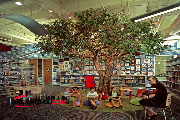 仿真假樹.jpg 仿真假樹