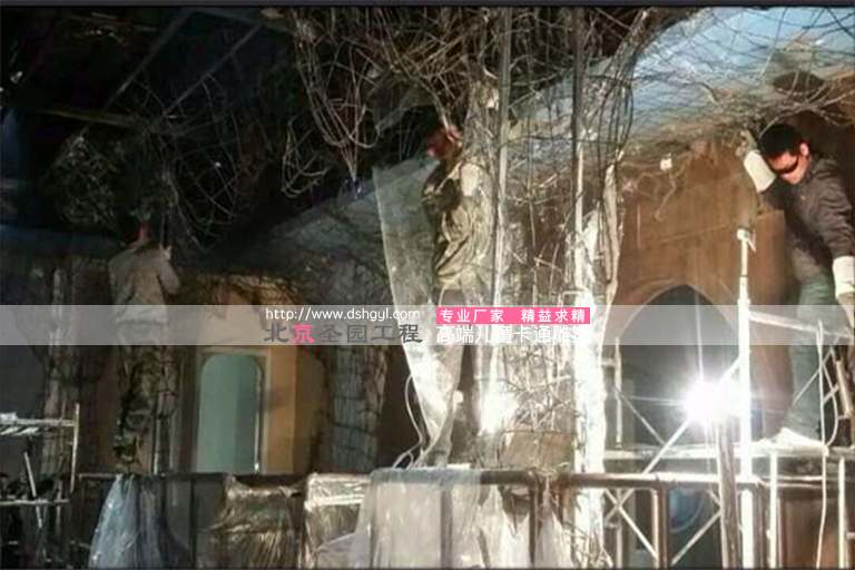 仿真溶洞.jpg 仿真溶洞