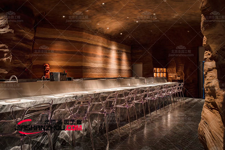 洞穴餐廳.jpg 洞穴餐廳