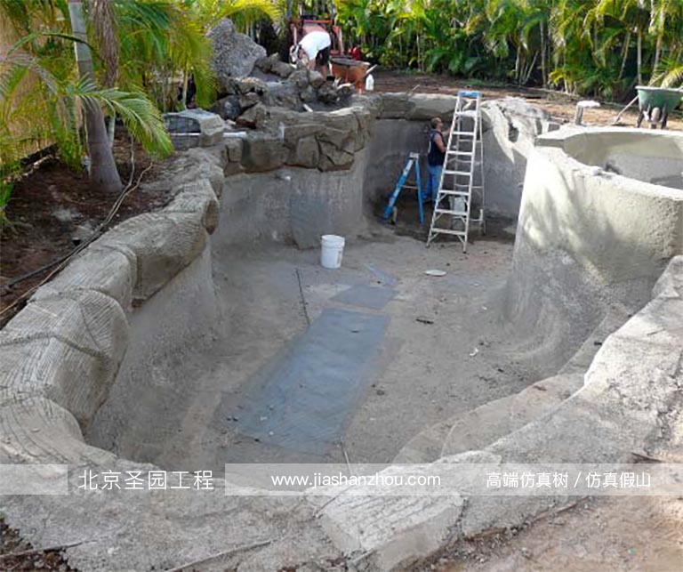 假山水池.jpg 假山水池