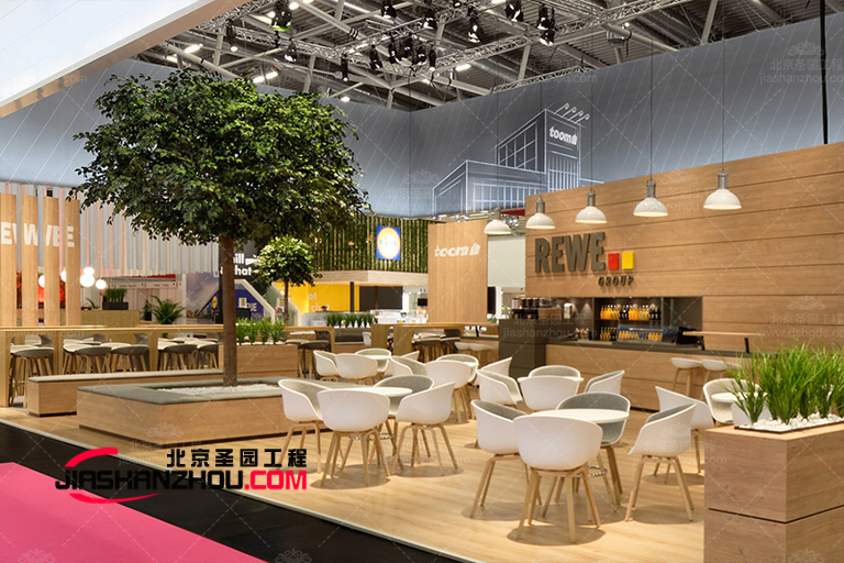 仿真樹(shù)餐廳.jpg 仿真樹(shù)餐廳