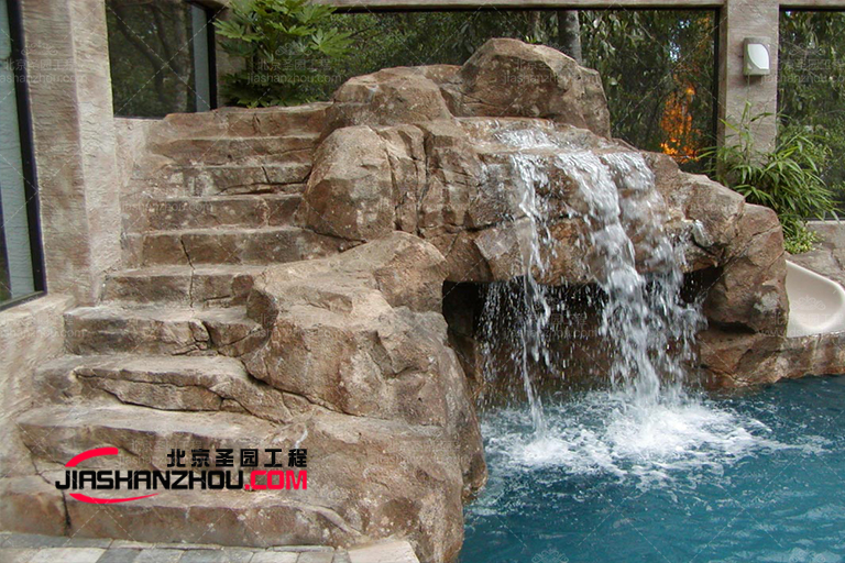 塑石假山水池.jpg 塑石假山水池