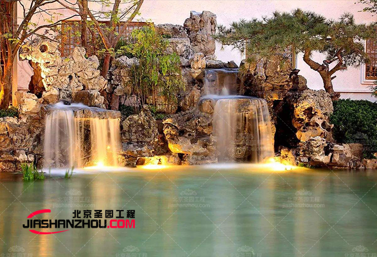 塑石假山.jpg 塑石假山