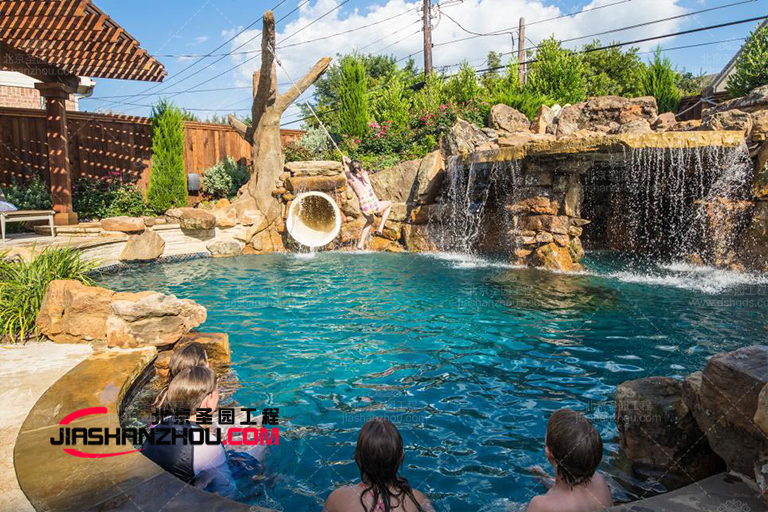 塑石假山.jpg 塑石假山