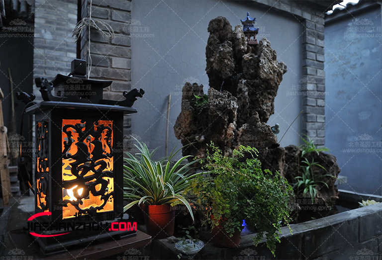 塑石假山.jpg 塑石假山