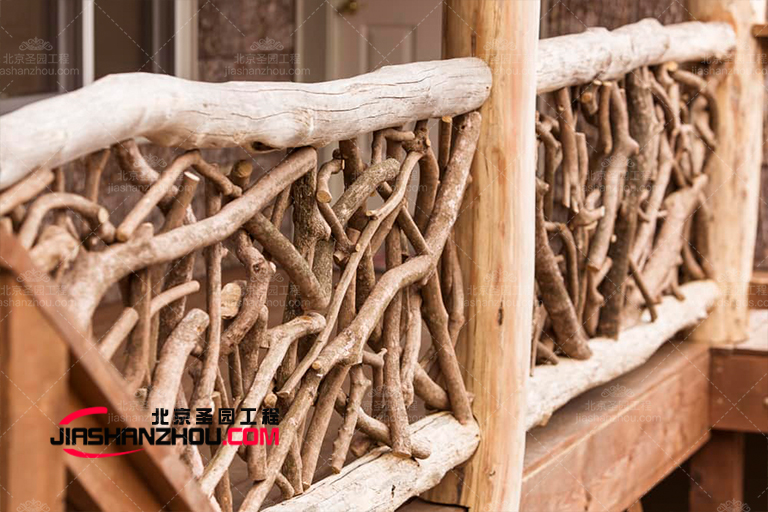 仿真樹(shù)皮屋