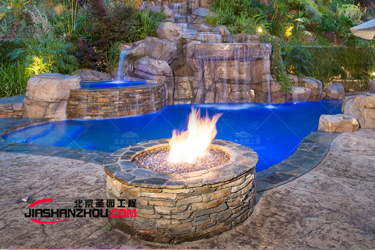 塑石假山.jpg 塑石假山.jpg