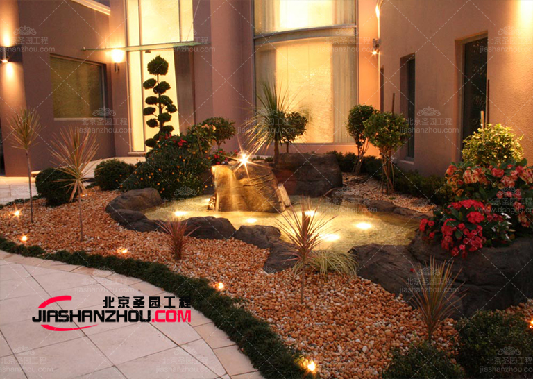 塑石假山.jpg 塑石假山.jpg