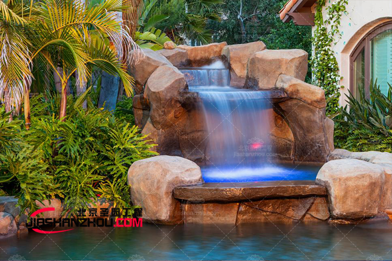 塑石假山.jpg 塑石假山.jpg